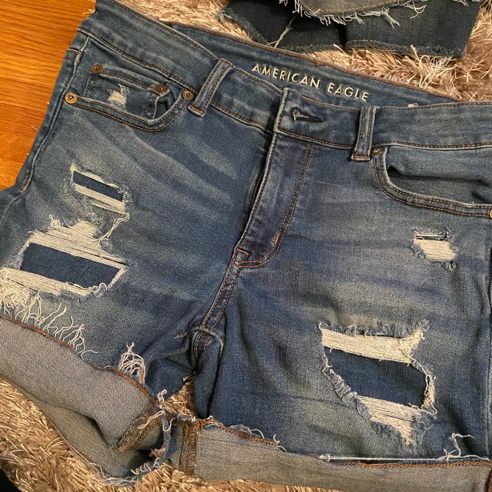 AE DENIM SHORTS